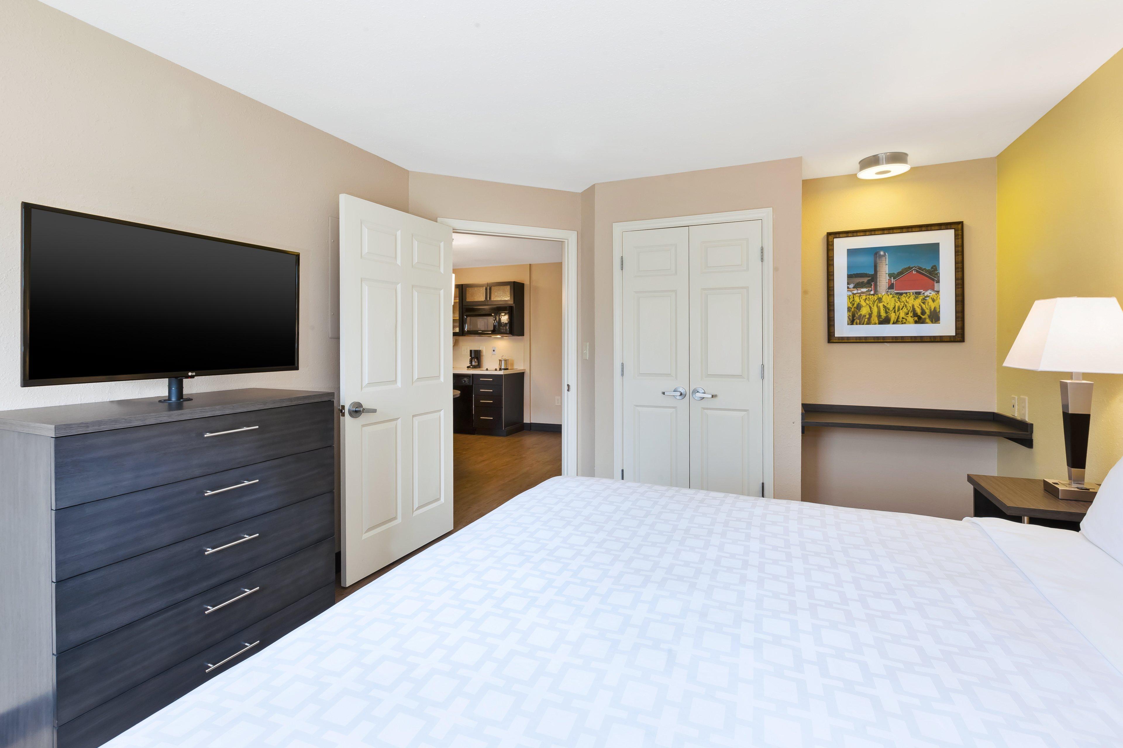 Candlewood Suites Rocky Mount By Ihg Экстерьер фото